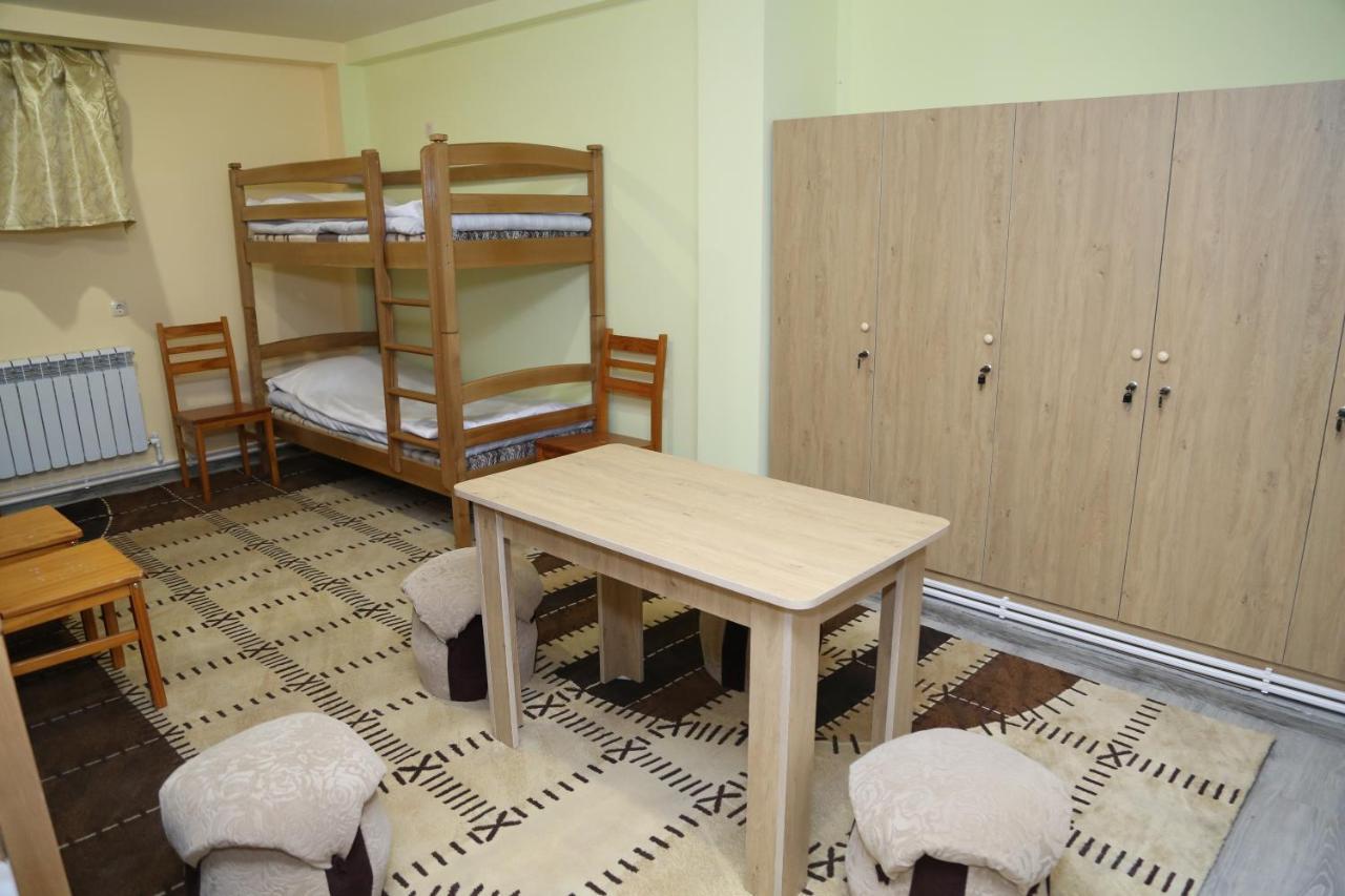 Arsego Hostel Vanadzor Exterior photo